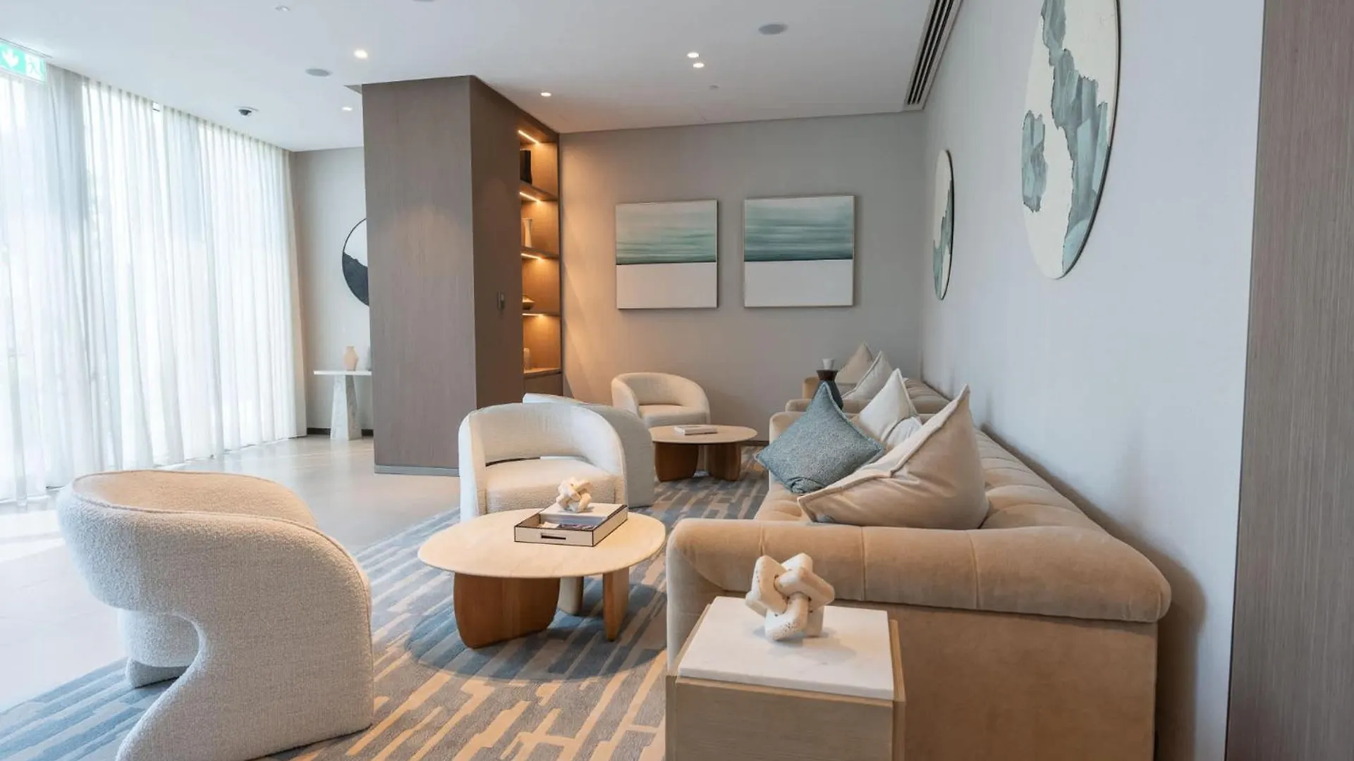 Апартаменты Sleeps 6 In Grande, Downtown With Burj Khalifa Views Дубай