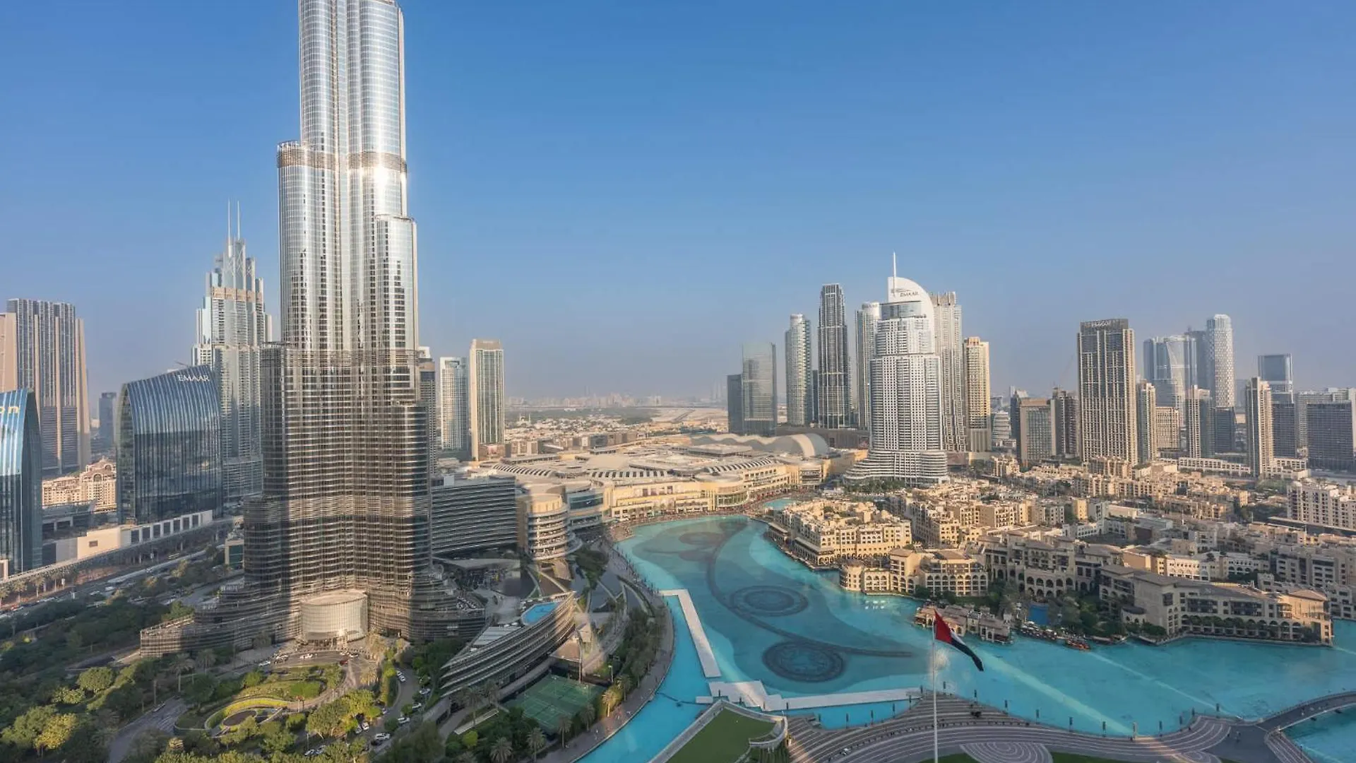Апартаменты Sleeps 6 In Grande, Downtown With Burj Khalifa Views Дубай