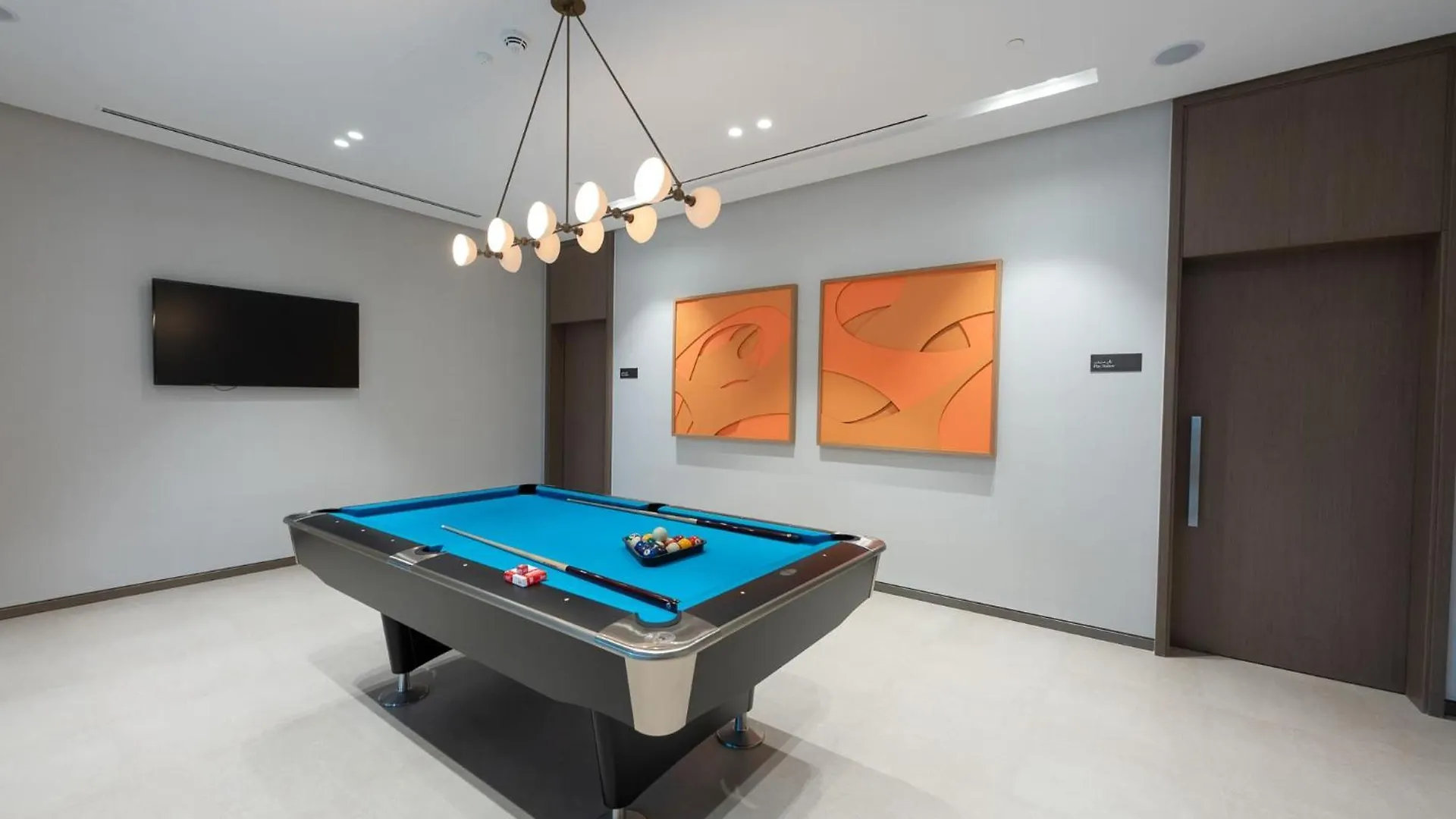 Апартаменты Sleeps 6 In Grande, Downtown With Burj Khalifa Views Дубай
