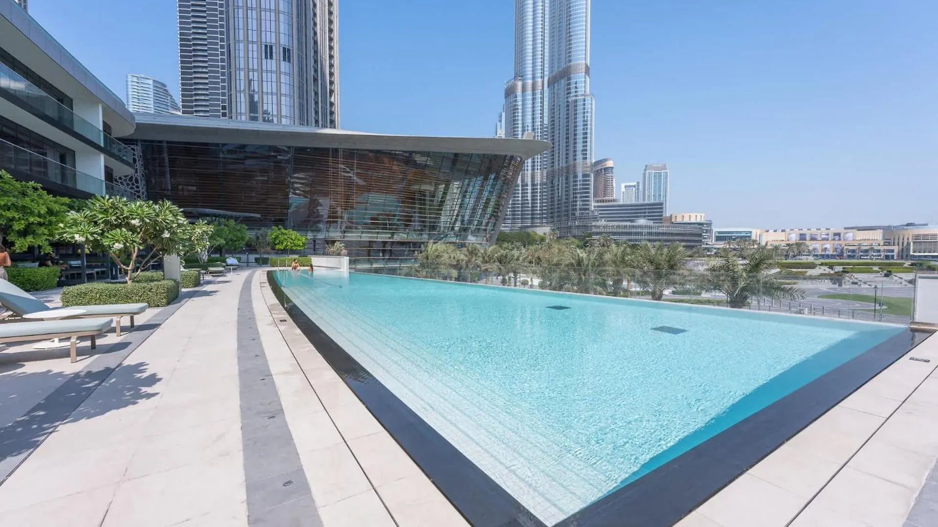 Апартаменты Sleeps 6 In Grande, Downtown With Burj Khalifa Views Дубай 0*,